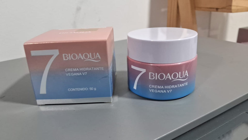 CREMA REVITALIZANTE V7 / ACLARADOR MÁGICO VEGANA -